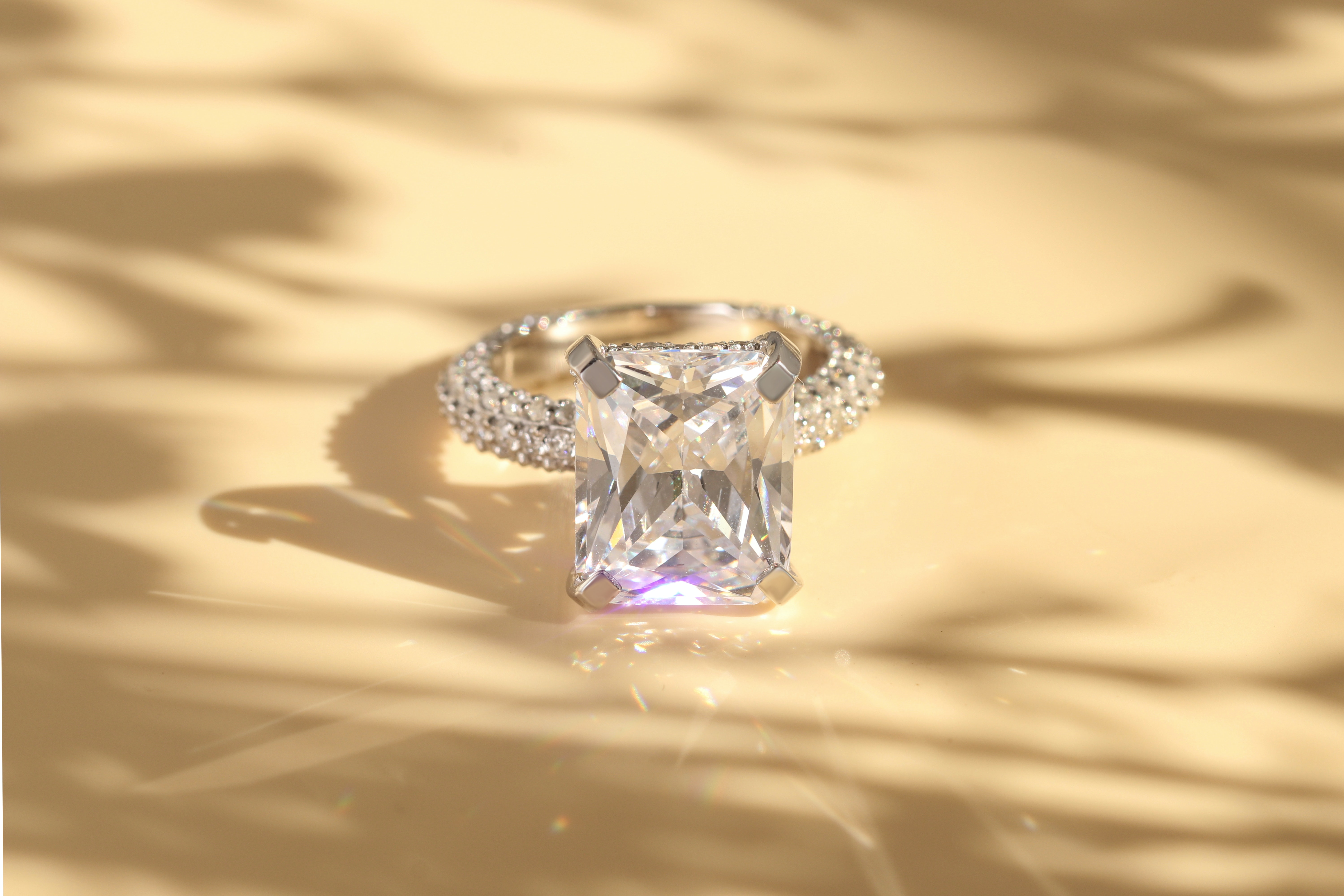 Engagement Ring Design: 5 Alternatives To Diamonds